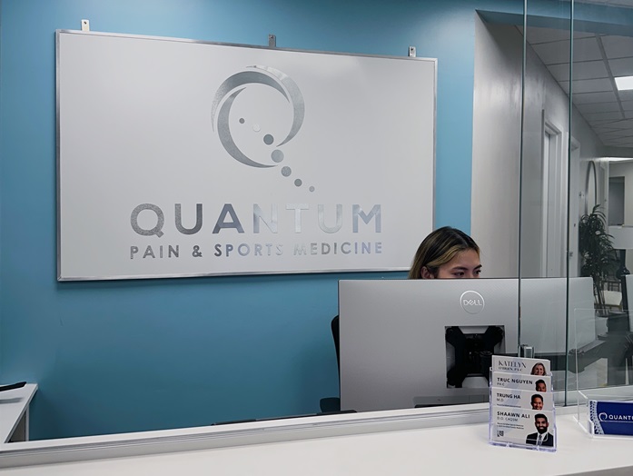 Quantum Pain & Spine Injury front desk
